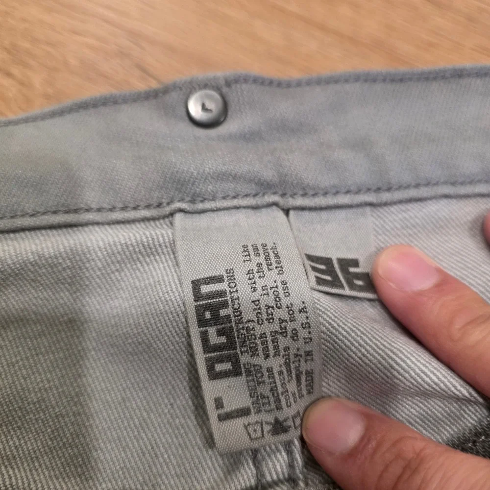 Rogan Puck Jeans Mens Size 36x34 Grey Straight Leg Classic Fit Made in USA Denim